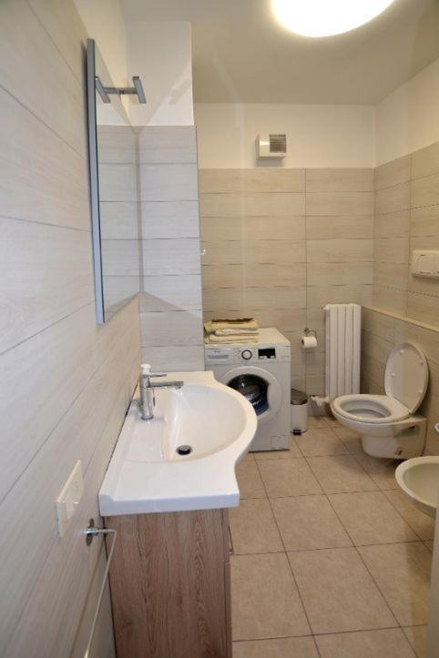 Appartamento Capolaterra Desenzano del Garda Exterior foto