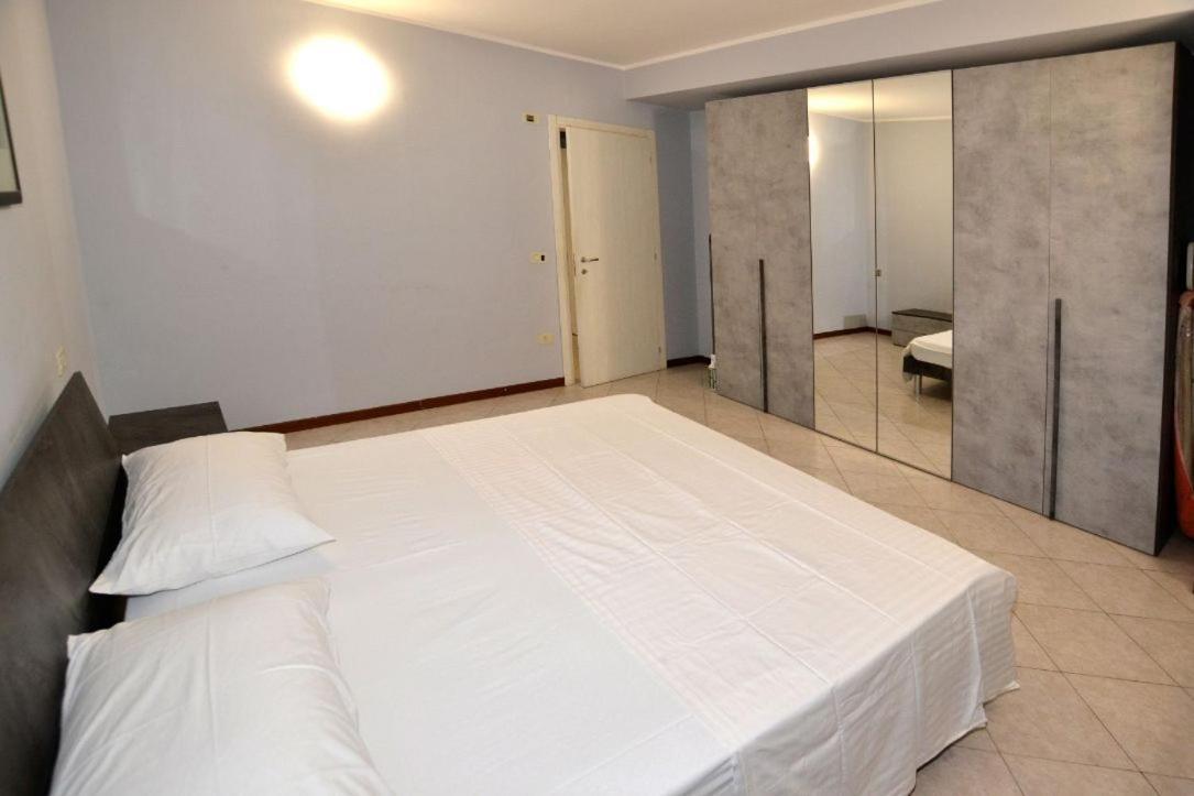 Appartamento Capolaterra Desenzano del Garda Exterior foto