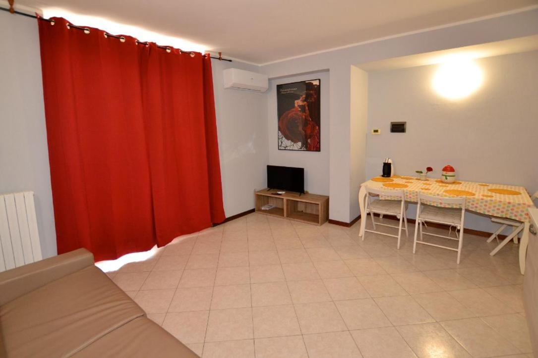 Appartamento Capolaterra Desenzano del Garda Exterior foto